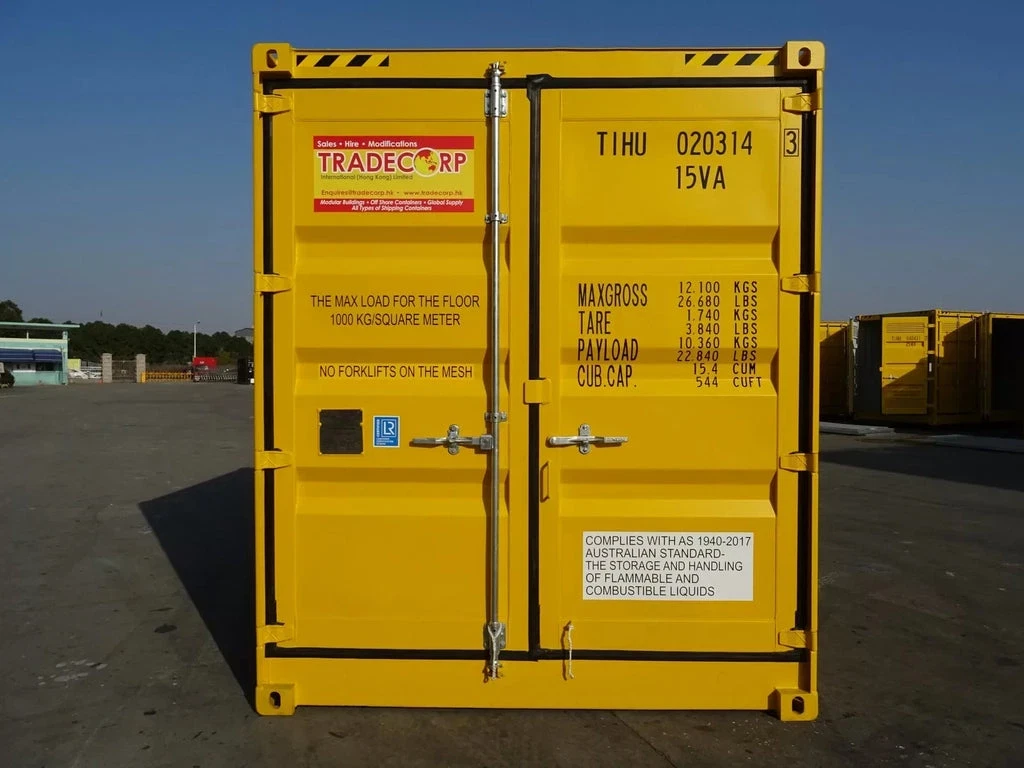 Gefahrgutcontainer 10′ High Cube (Doppelboden)